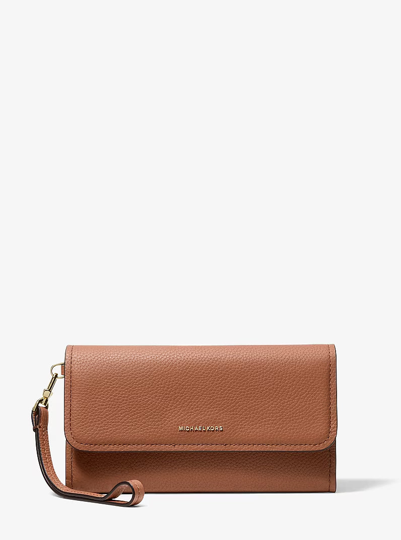 Jet Set Medium Pebbled Leather Smartphone Wristlet